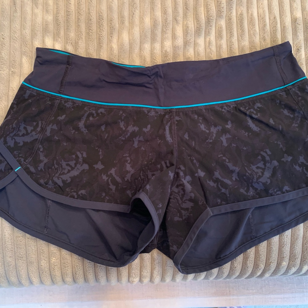 OG Lululemon Speed short size 6